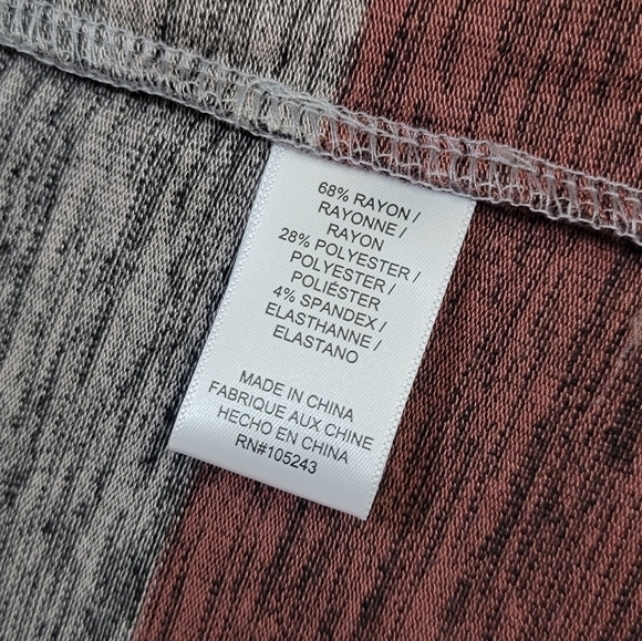 BOBEAU EXCLUSIVELY FOR STITCH FIX Size Medium Petite Long Sleeve Cardigan - Picture 11 of 14